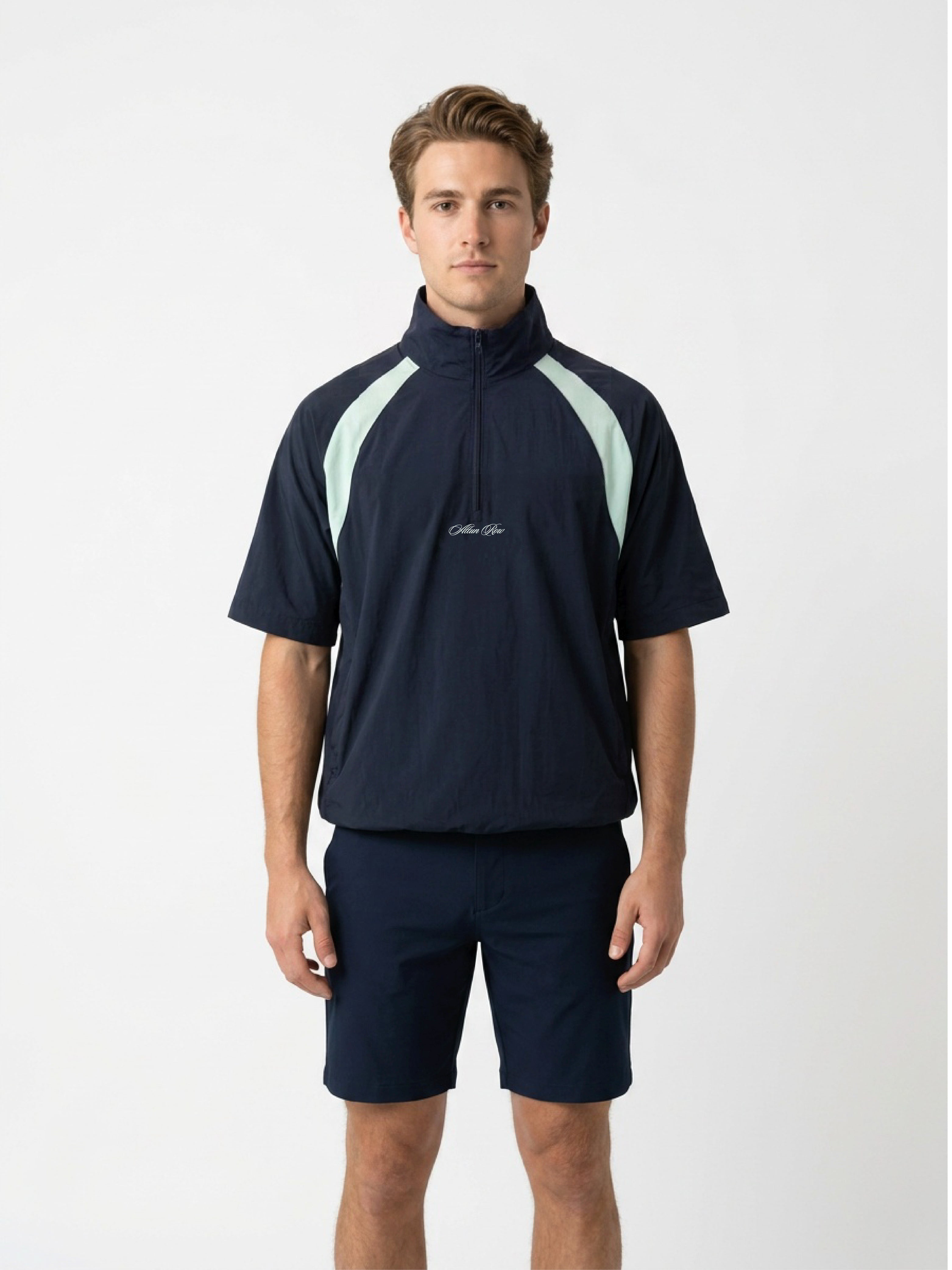 Zero-Distraction Quarter Zip Top